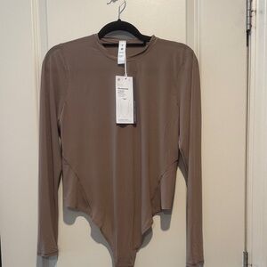 Lululemon Wundermost crewneck bodysuit. NWT